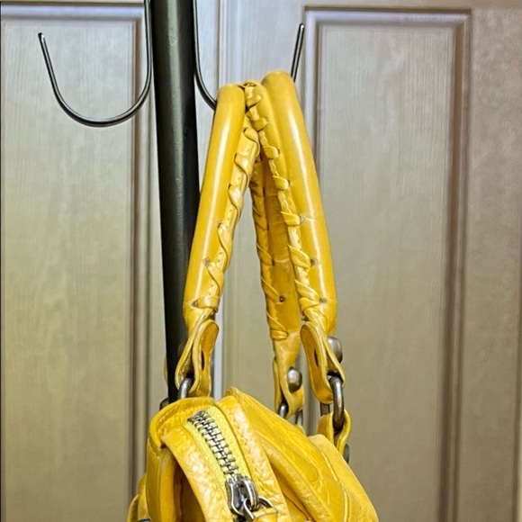 Balenciaga Paris mustard leather satchel - Picture 6 of 15
